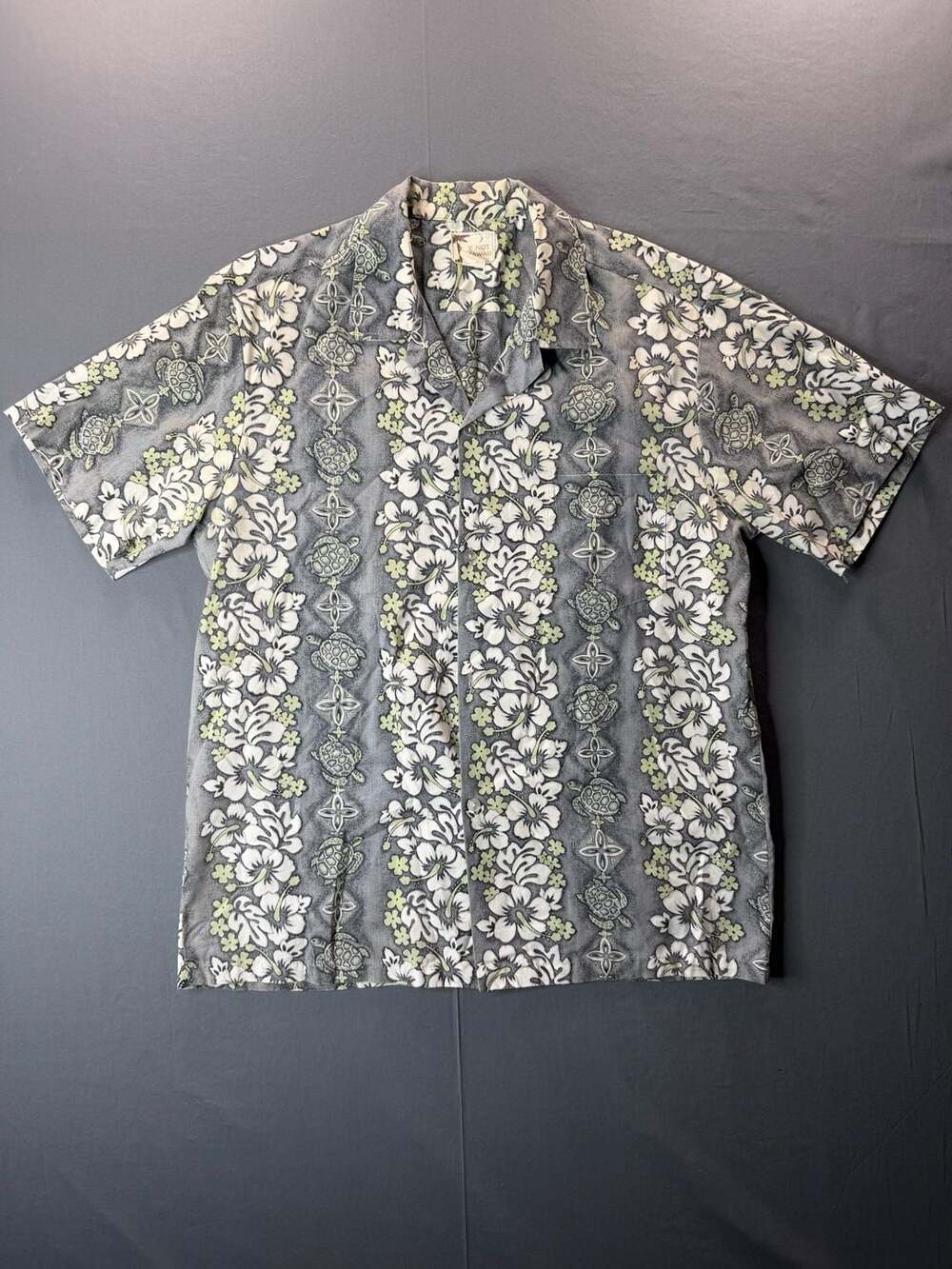 Y Not Hawaii Vintage Men's Gray Floral Sea Turtle Hawaiian Button Up Shirt XL